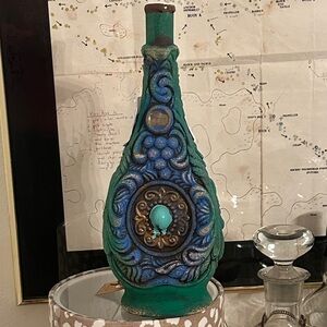 MEDEA Green and Blue Decorative wine decanter Bottle